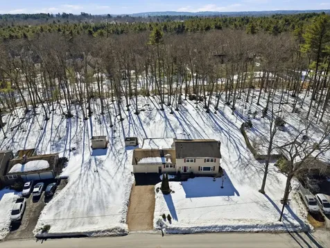 10 Todd Road Nashua NH 03064