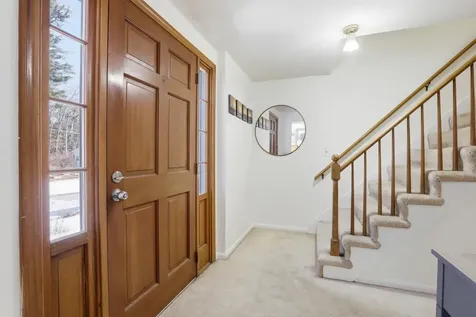 10 Todd Road Nashua NH 03064