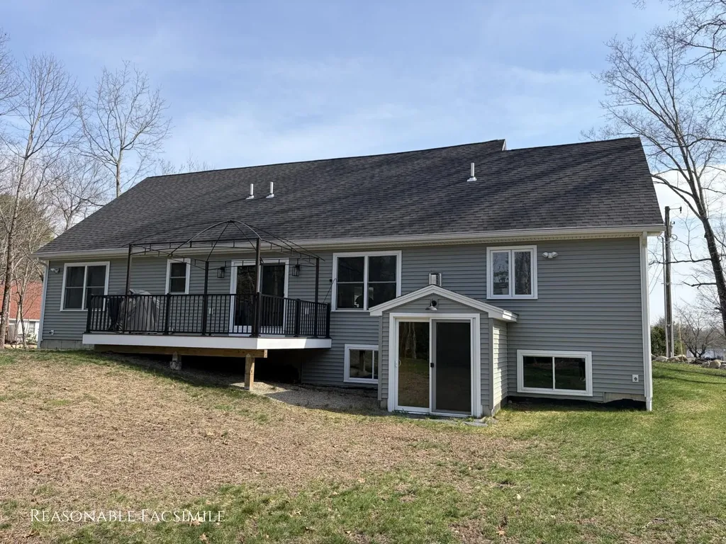 72-1 Range Road Deerfield NH 03037