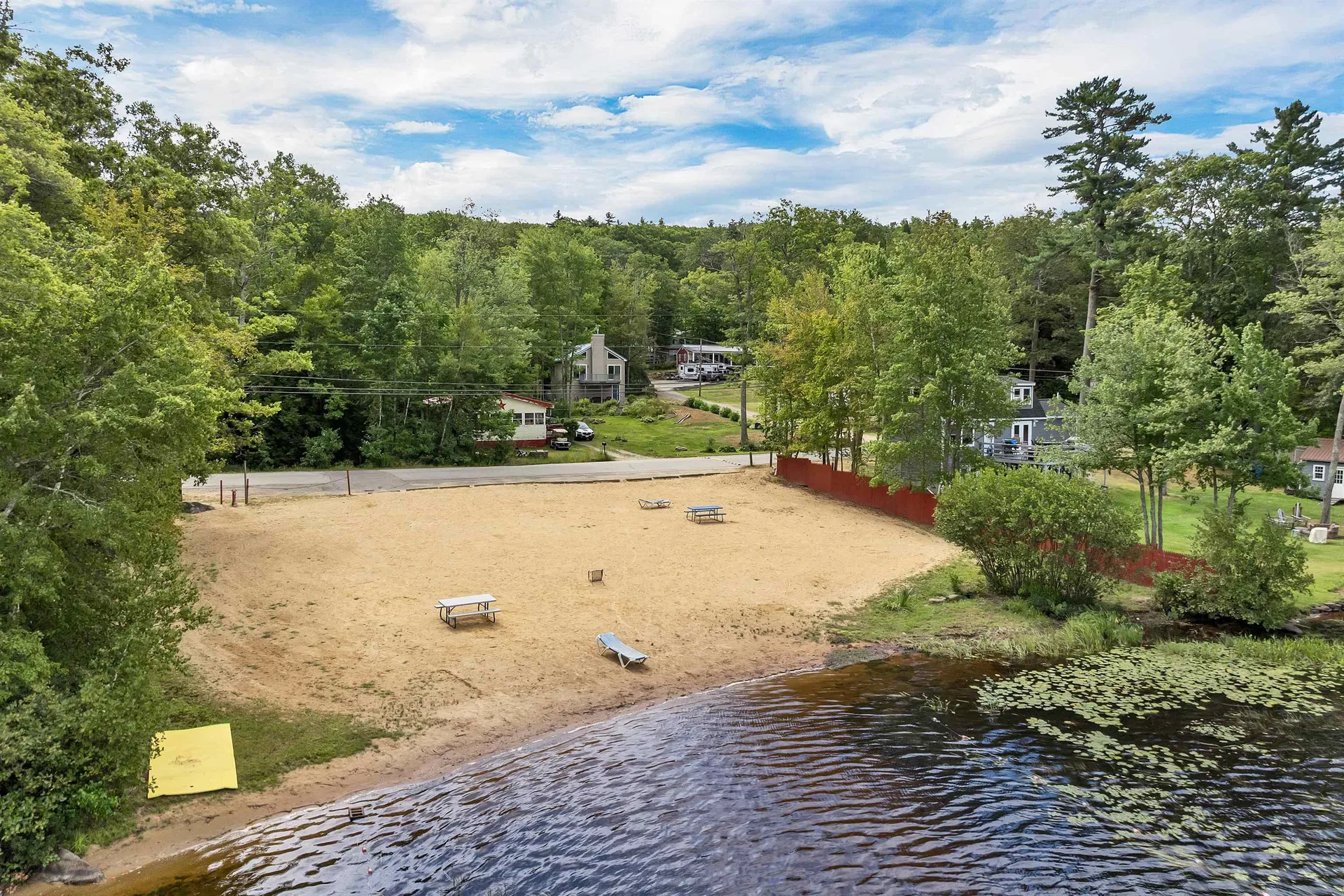 9 Warbonnet Lane Gilmanton NH 03237
