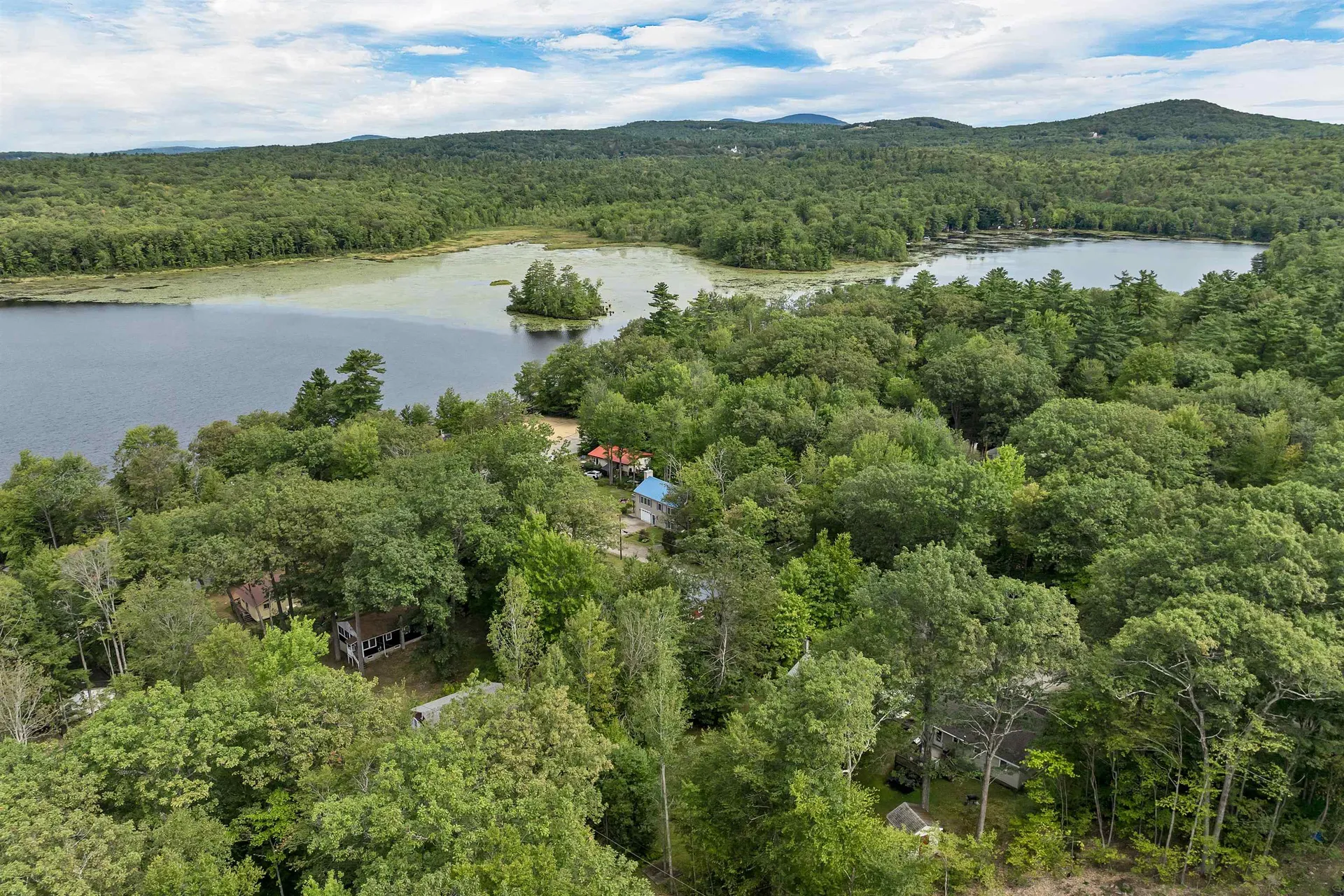 9 Warbonnet Lane Gilmanton NH 03237