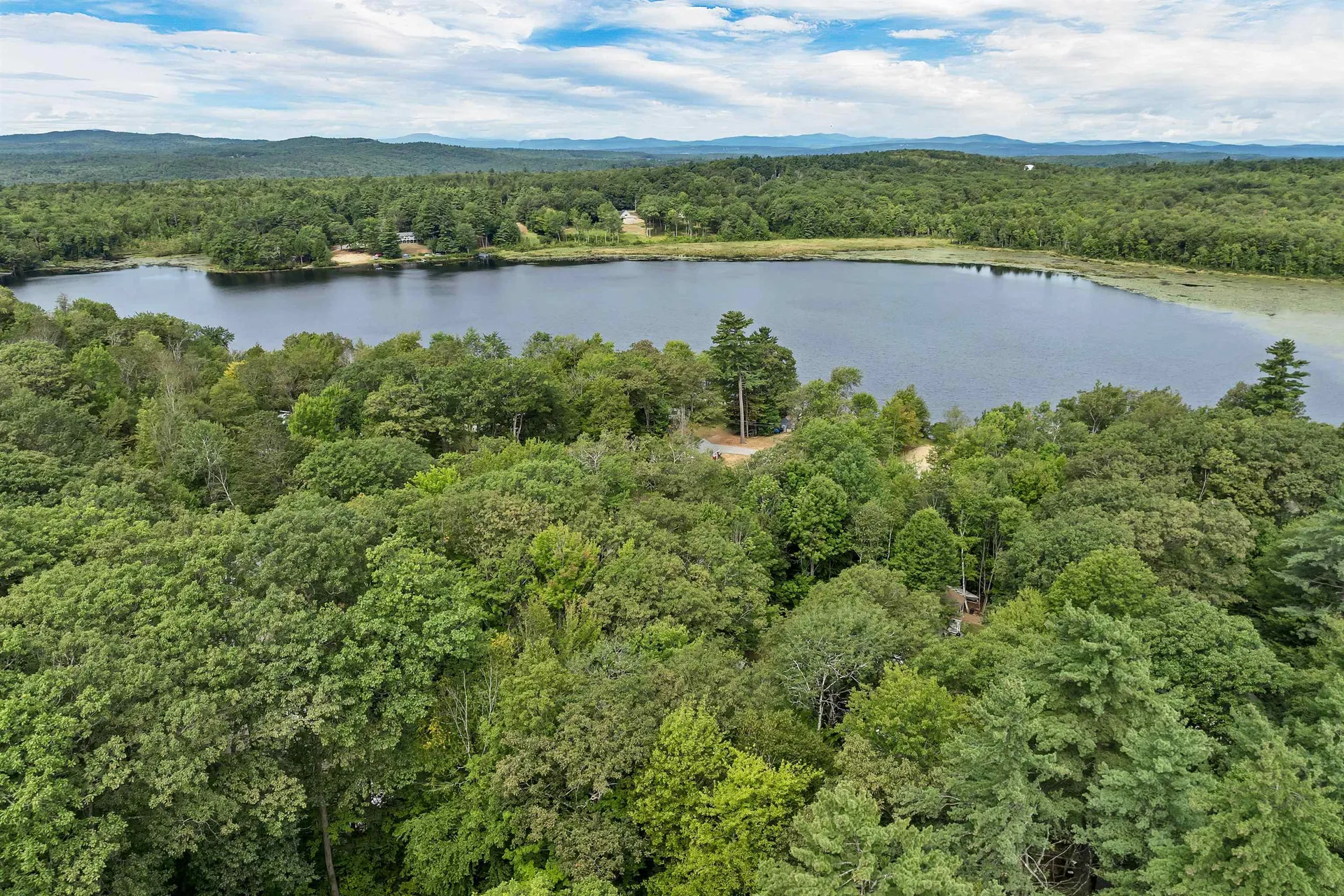 9 Warbonnet Lane Gilmanton NH 03237
