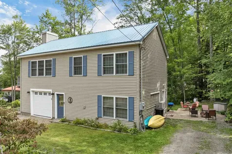 9 Warbonnet Lane Gilmanton NH 03237