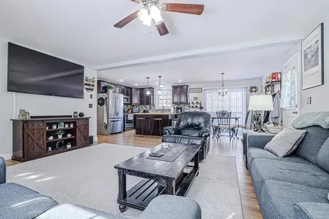 35 Reservoir Road Meredith NH 03253