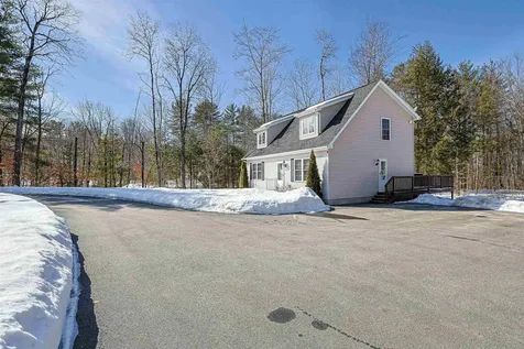 35 Reservoir Road Meredith NH 03253
