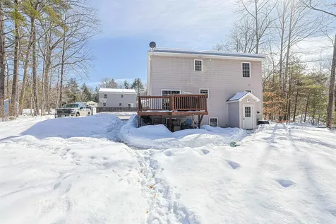 35 Reservoir Road Meredith NH 03253