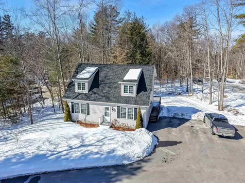35 Reservoir Road Meredith NH 03253