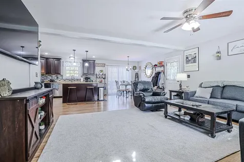 35 Reservoir Road Meredith NH 03253