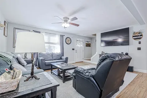 35 Reservoir Road Meredith NH 03253