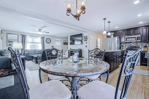 35 Reservoir Road Meredith NH 03253