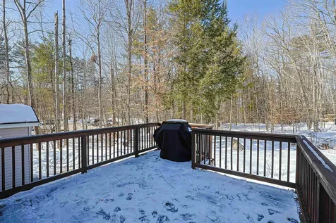 35 Reservoir Road Meredith NH 03253