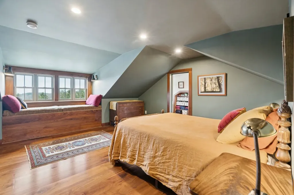 673 Reed Road Vershire VT 05079