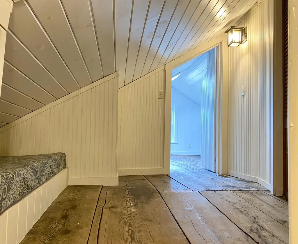 673 Reed Road Vershire VT 05079