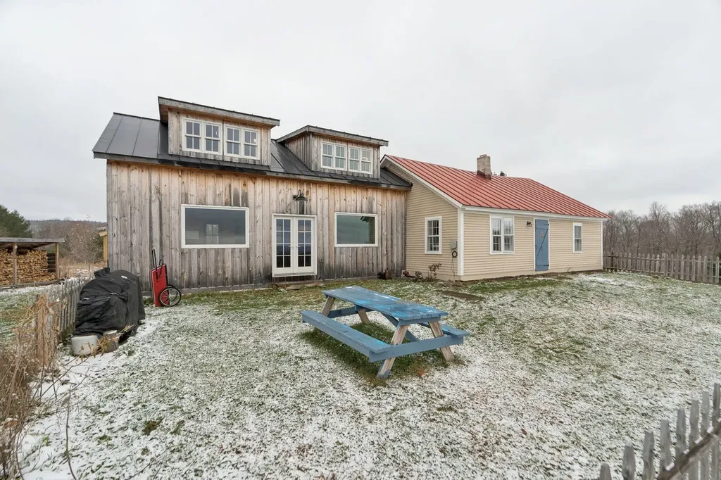 673 Reed Road Vershire VT 05079