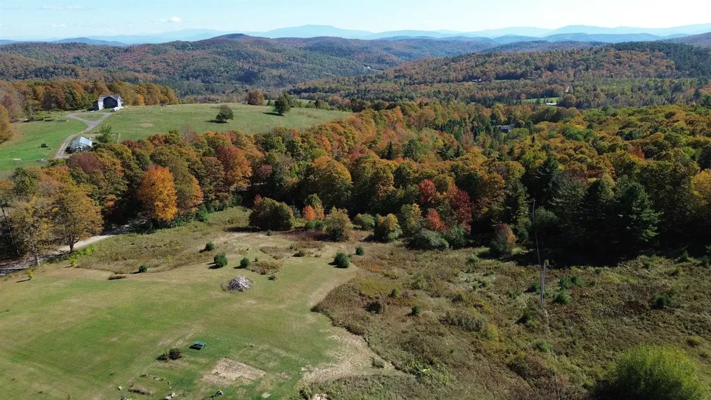 673 Reed Road Vershire VT 05079