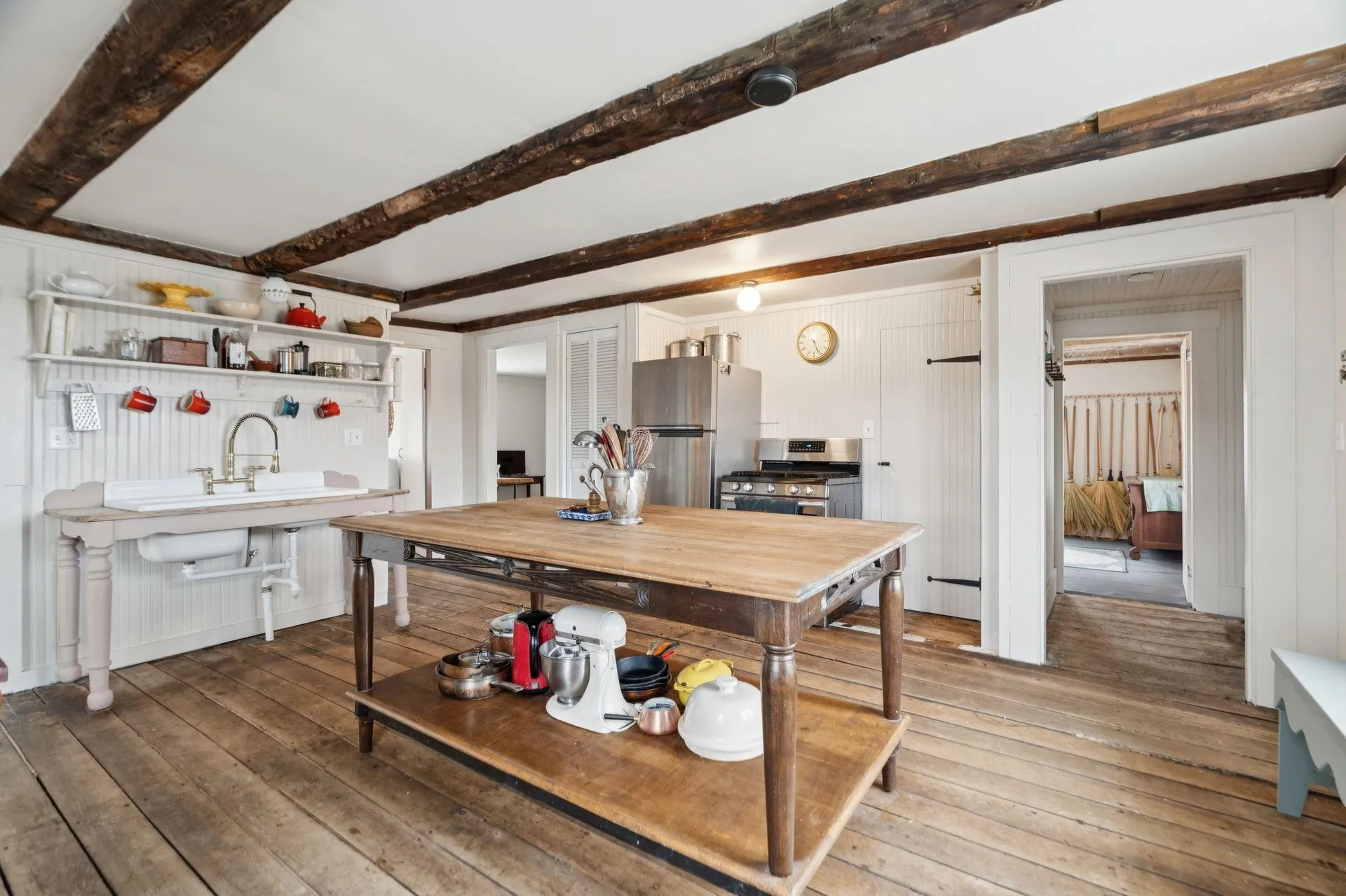 673 Reed Road Vershire VT 05079