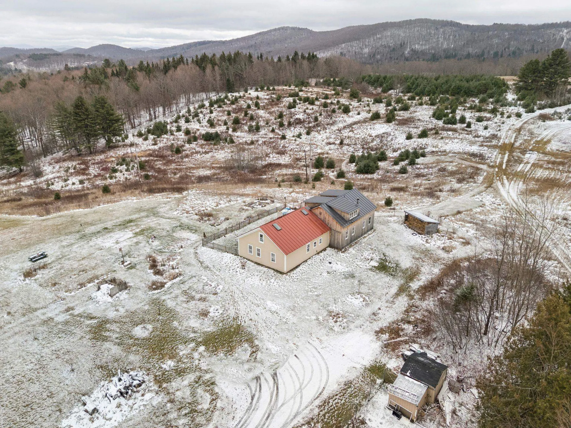 673 Reed Road Vershire VT 05079