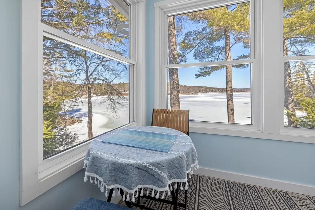 91 Algonquin Road Enfield NH 03748