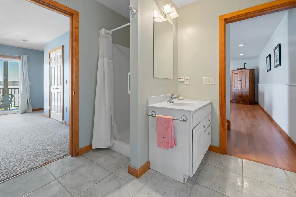 91 Algonquin Road Enfield NH 03748