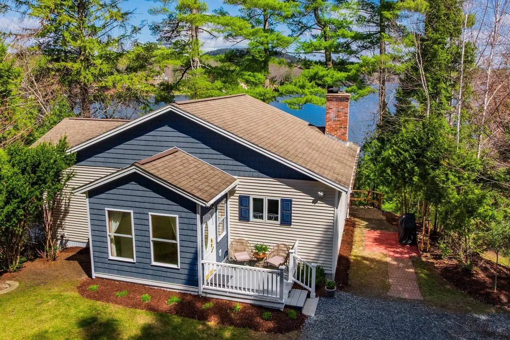 91 Algonquin Road Enfield NH 03748