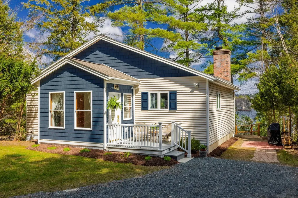 91 Algonquin Road Enfield NH 03748