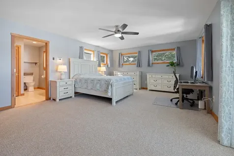 91 Algonquin Road Enfield NH 03748