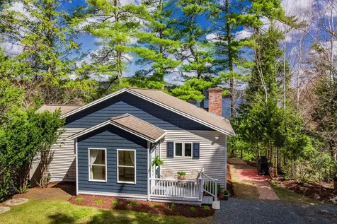 91 Algonquin Road Enfield NH 03748