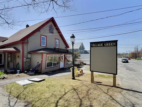 428 Main Street New London NH 03257