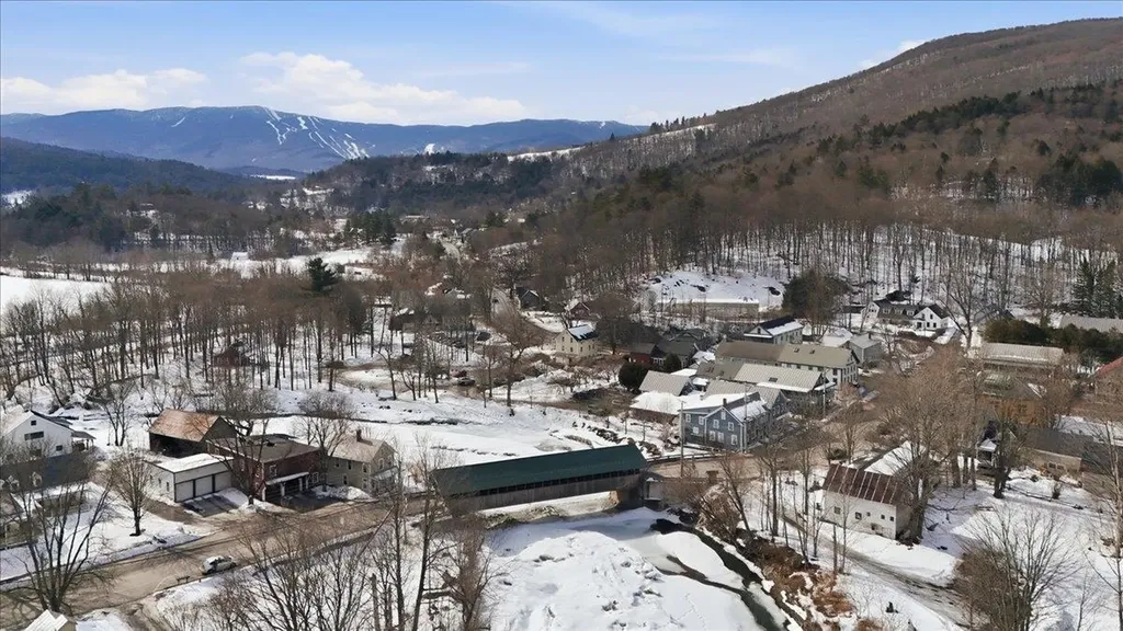 3 Hummingbird Lane Waitsfield VT 05673