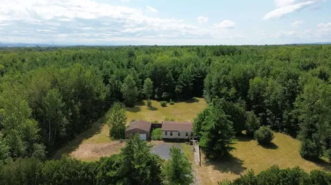 83 Hyde Road Grand Isle VT 05458