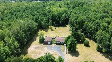 83 Hyde Road Grand Isle VT 05458