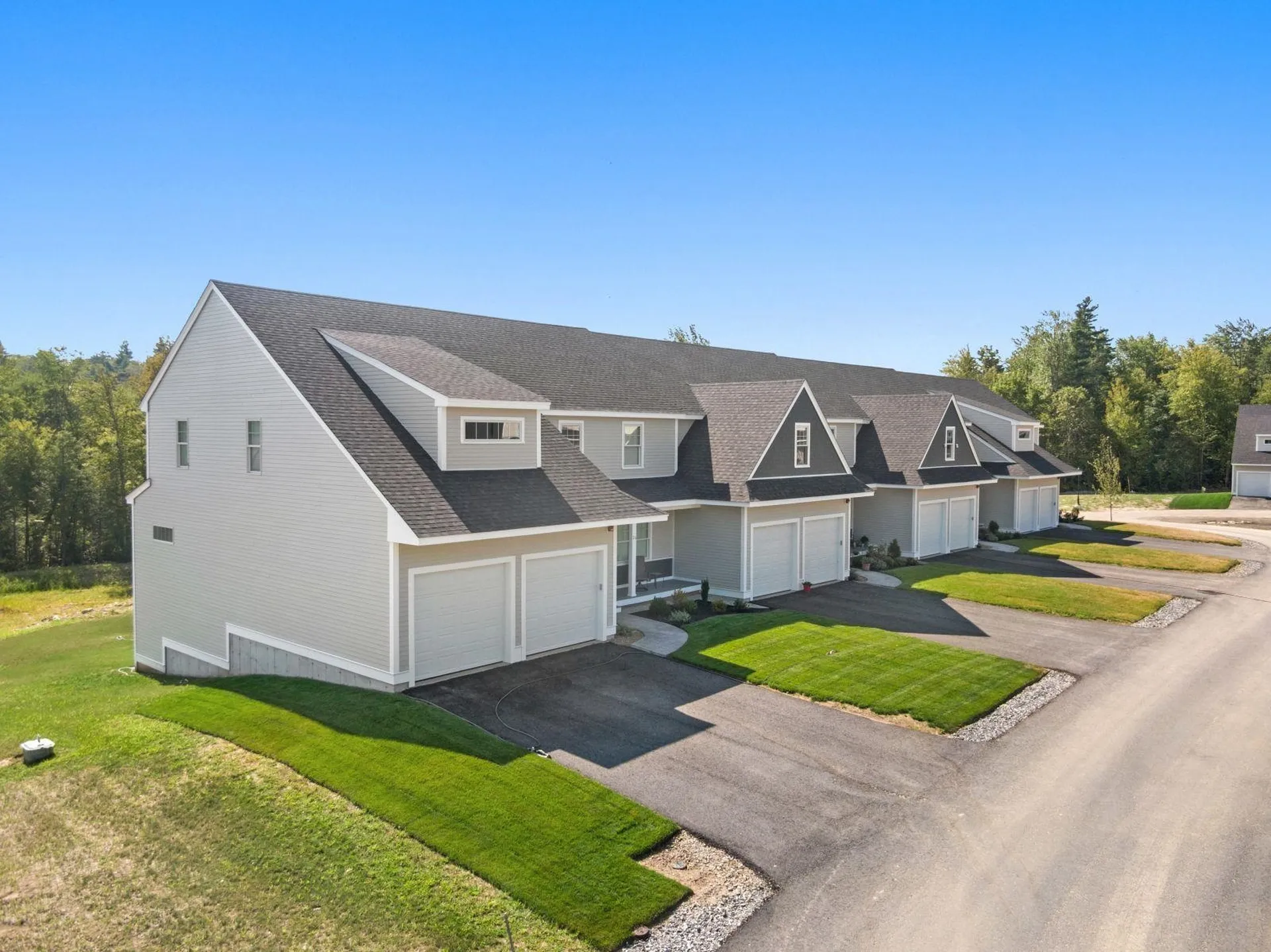 69 Driftwood Circle Sandown NH 03873