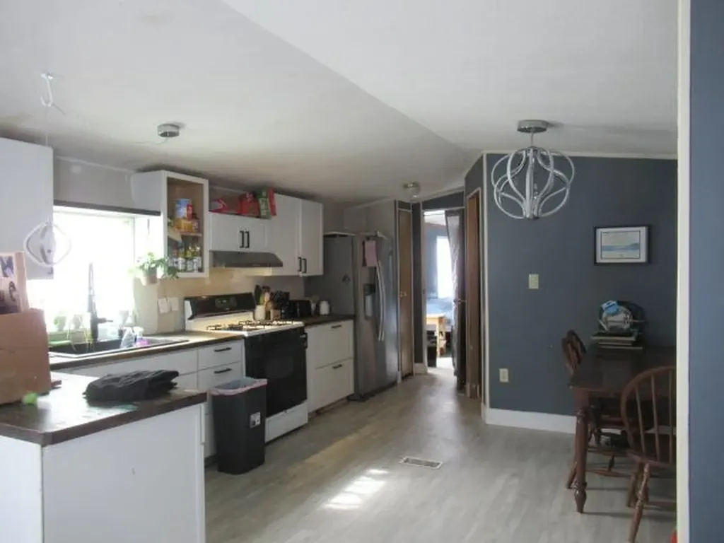 16 Fox Cross Lane Northwood NH 03261