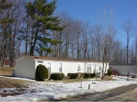 16 Fox Cross Lane Northwood NH 03261