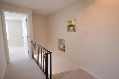 107 Franklin Street Derry NH 03038