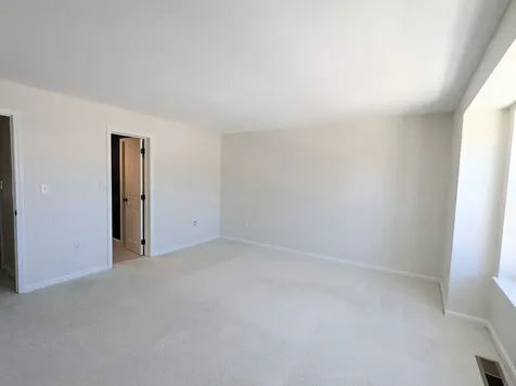 107 Franklin Street Derry NH 03038