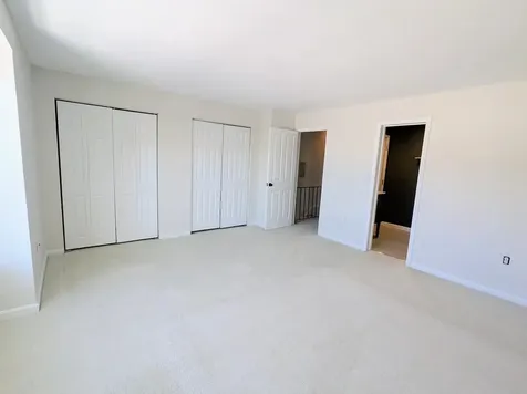 107 Franklin Street Derry NH 03038