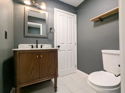 107 Franklin Street Derry NH 03038