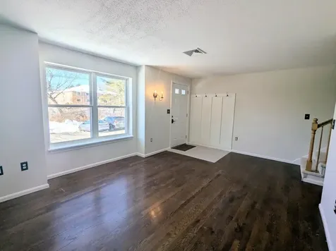 107 Franklin Street Derry NH 03038