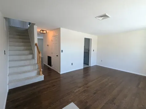 107 Franklin Street Derry NH 03038