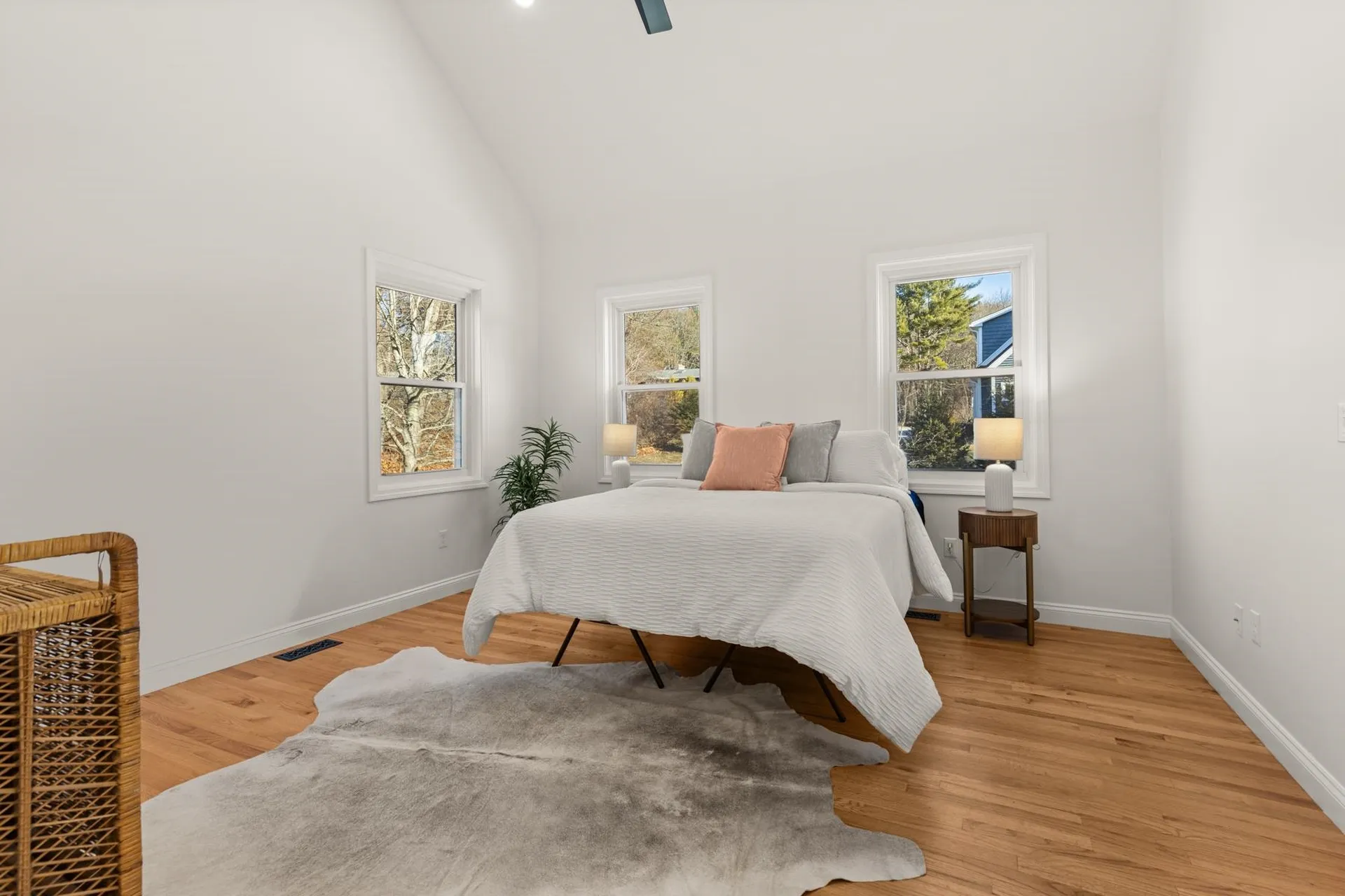 26 Moffat Street Portsmouth NH 03801