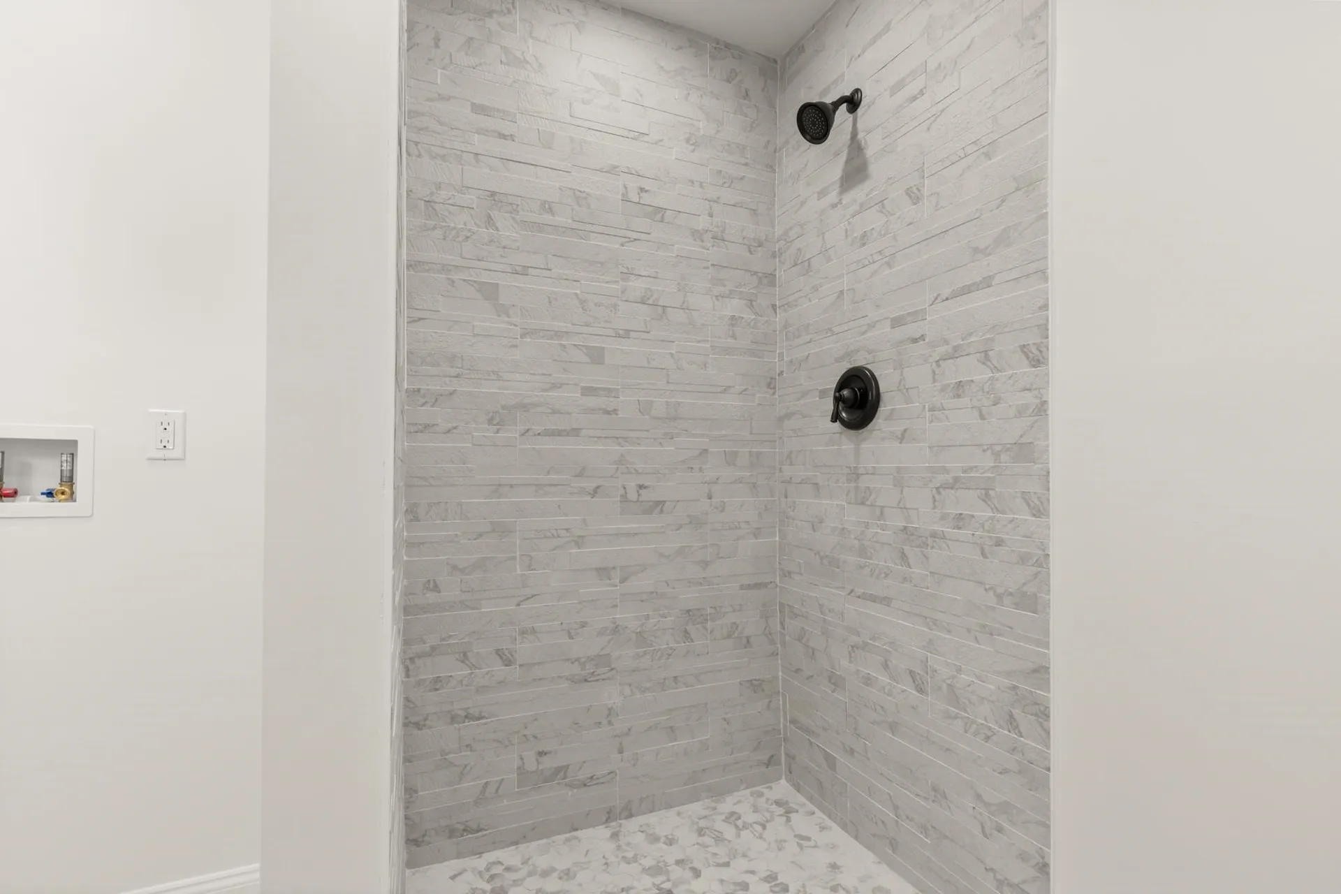 26 Moffat Street Portsmouth NH 03801