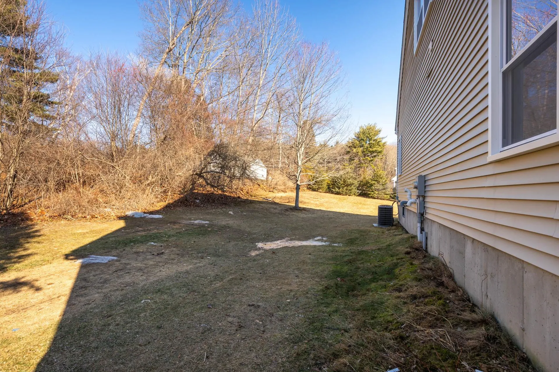 26 Moffat Street Portsmouth NH 03801