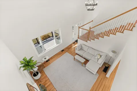 26 Moffat Street Portsmouth NH 03801