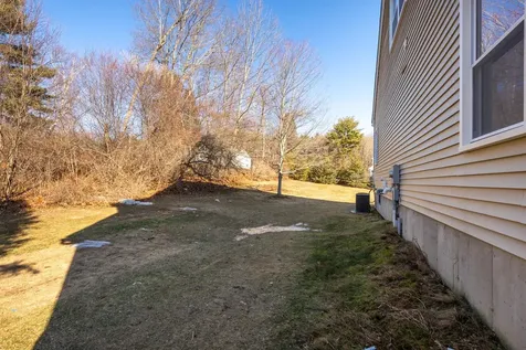 26 Moffat Street Portsmouth NH 03801