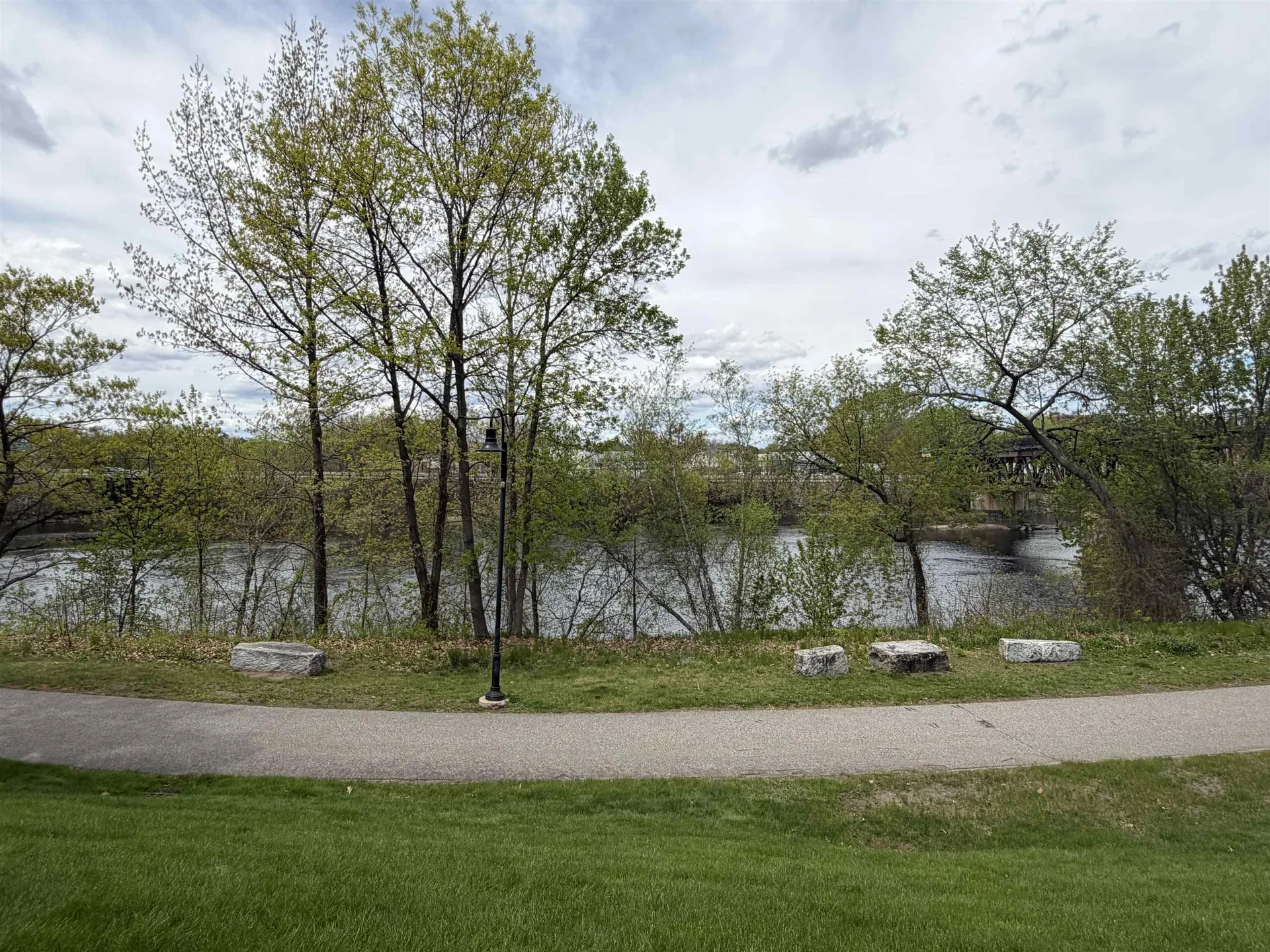 107 Riverwalk Way Manchester NH 03101