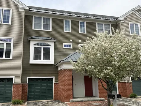 107 Riverwalk Way Manchester NH 03101