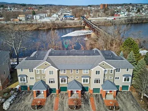 107 Riverwalk Way Manchester NH 03101