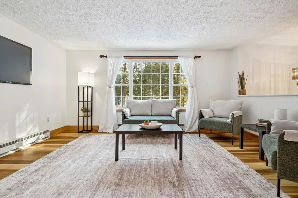 24 Pine Meadow Drive North Berwick ME 03906