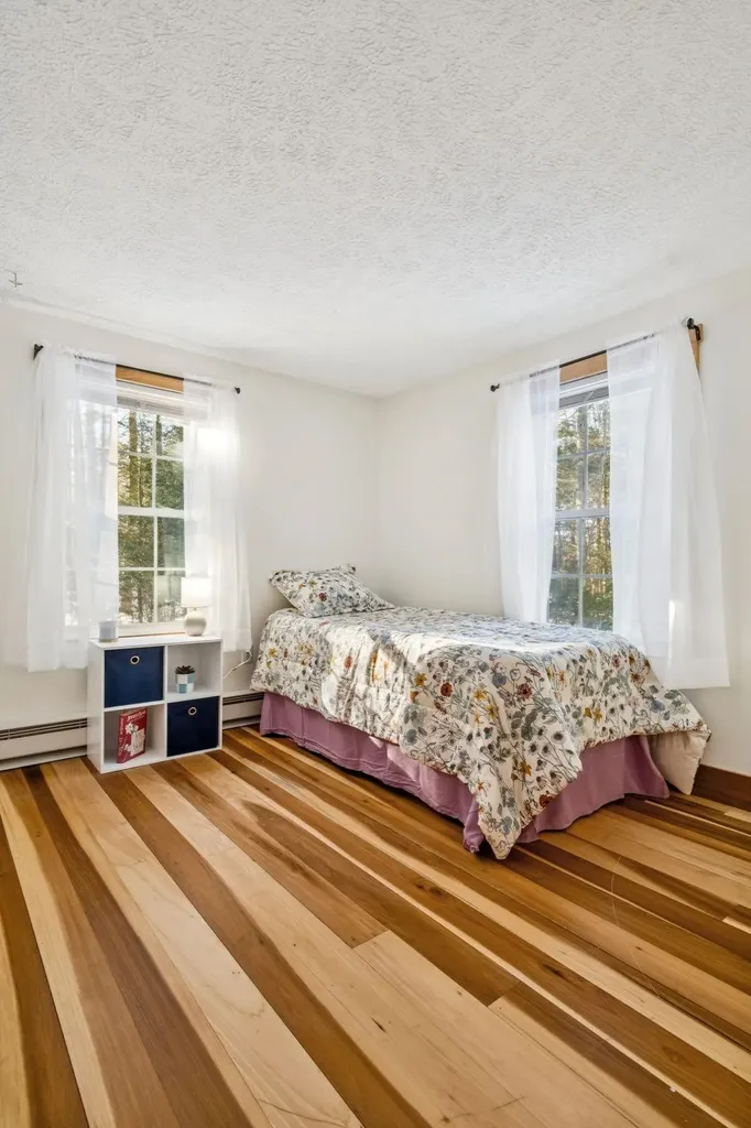 24 Pine Meadow Drive North Berwick ME 03906